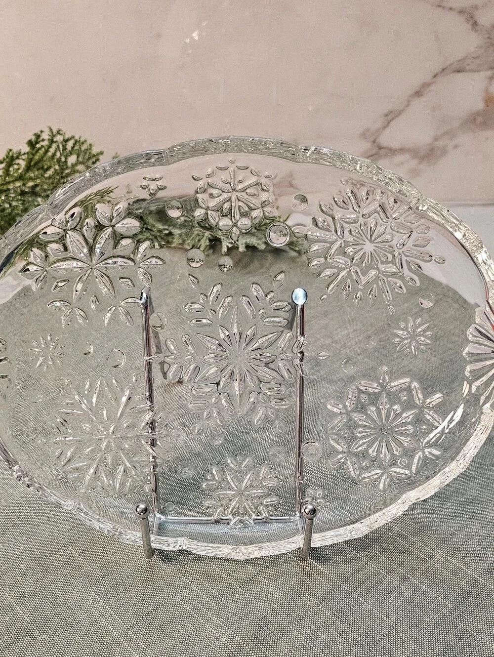 Vintage Mikasa Crystal Snowflake Sweet Dish 9.25 Oval Holiday Candy Serving Tray
